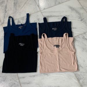 Vince tanks scoop neck Pima cotton size  medium